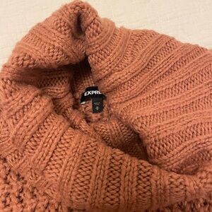 Express Women's Orange Sweater